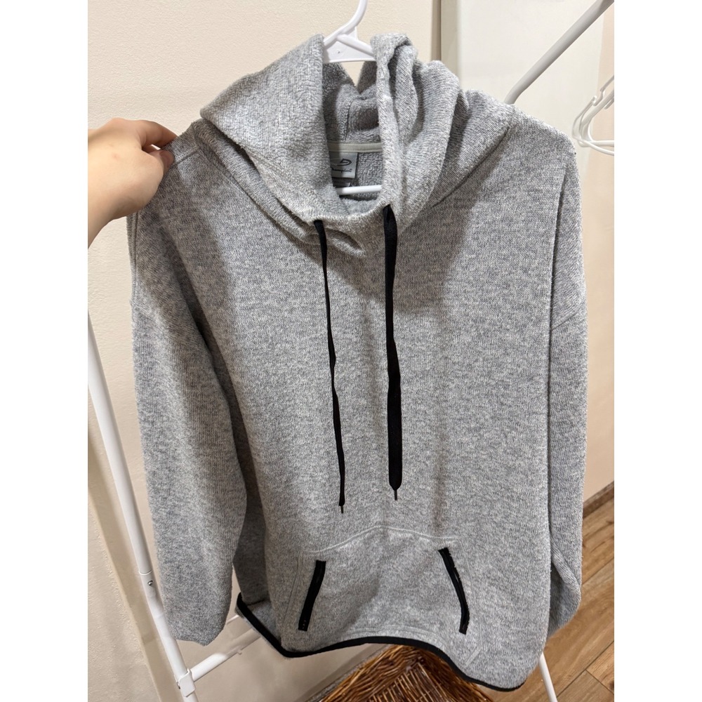 Champion Gray Pullover Hoodie XL Fleece Lined Casual Athleisure Sweatshirt